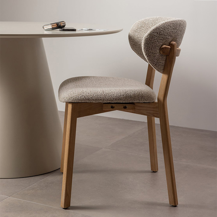 Udar eetkamerstoel thumbnail image