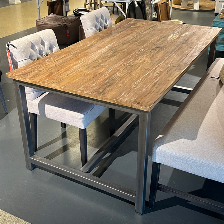 Eettafel Boston thumbnail image