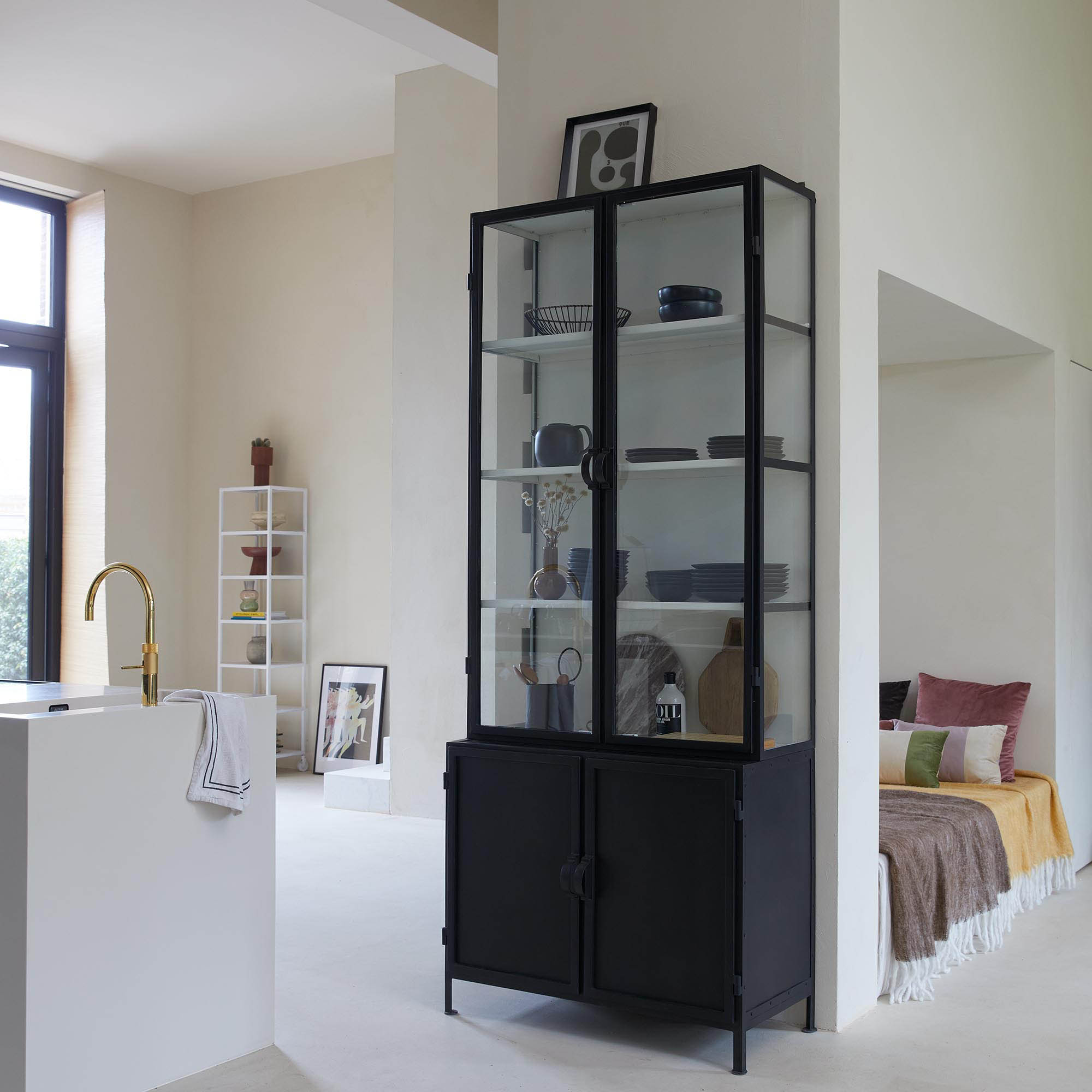 Vitrinekast Detroit Small Zand thumbnail image