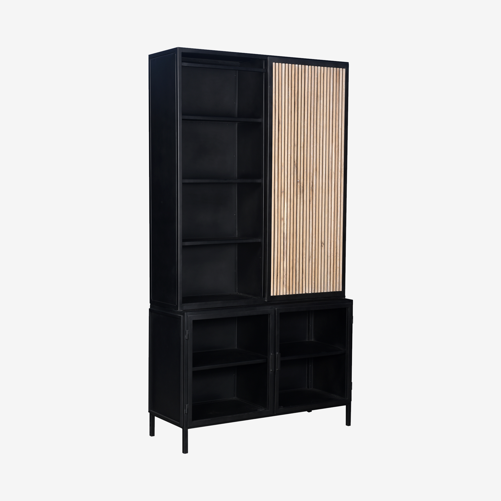 Garland Zwart thumbnail image